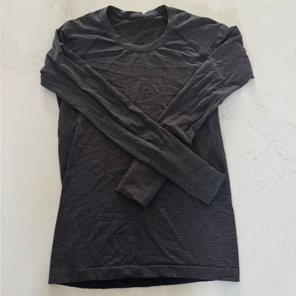 Lululemon Swiftly Tech Long Sleeve Size 10 Black